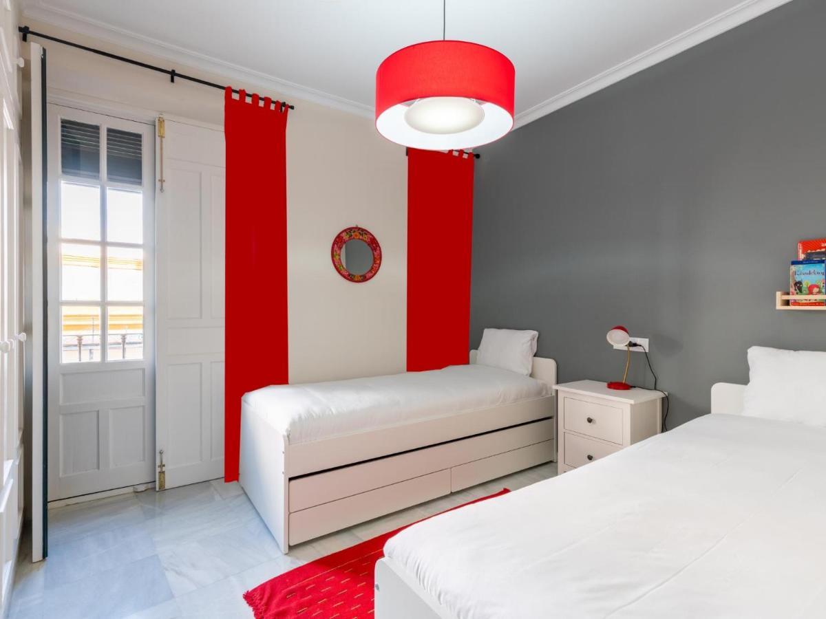 Holi-Rent Penthouse Penuelas Севиля Екстериор снимка