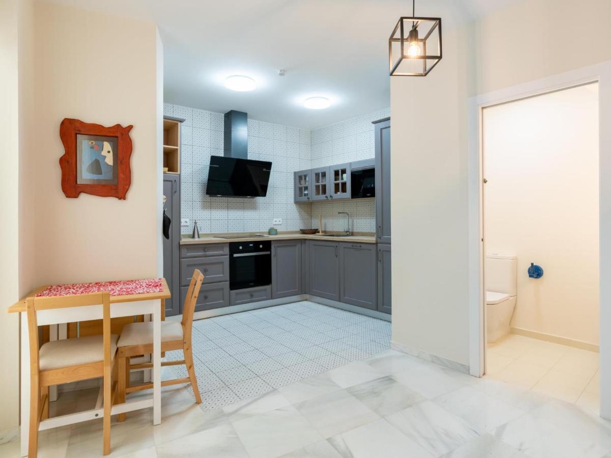 Holi-Rent Penthouse Penuelas Севиля Екстериор снимка