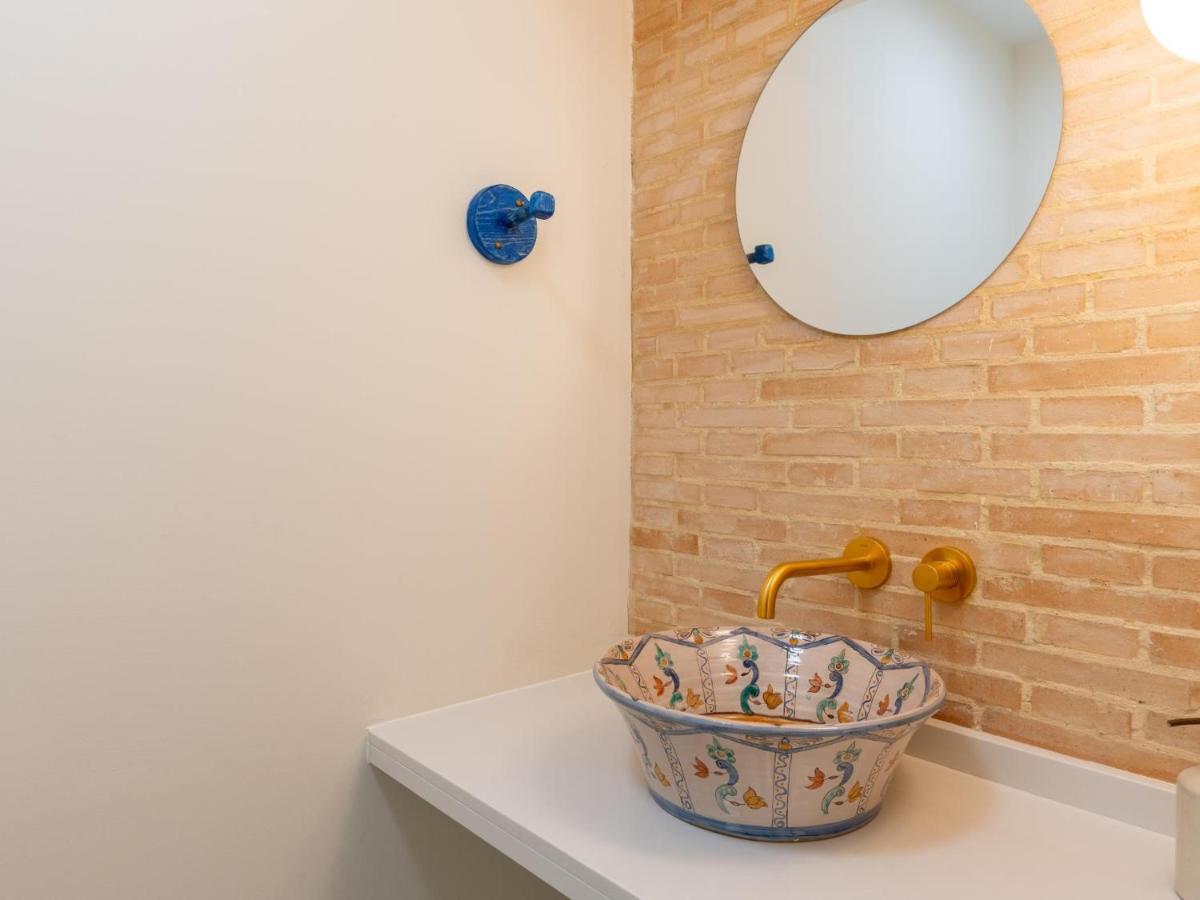 Holi-Rent Penthouse Penuelas Севиля Екстериор снимка
