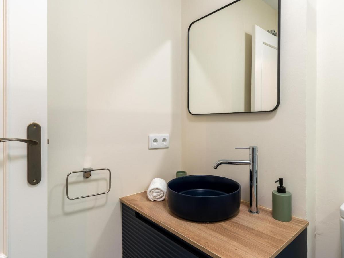 Holi-Rent Penthouse Penuelas Севиля Екстериор снимка