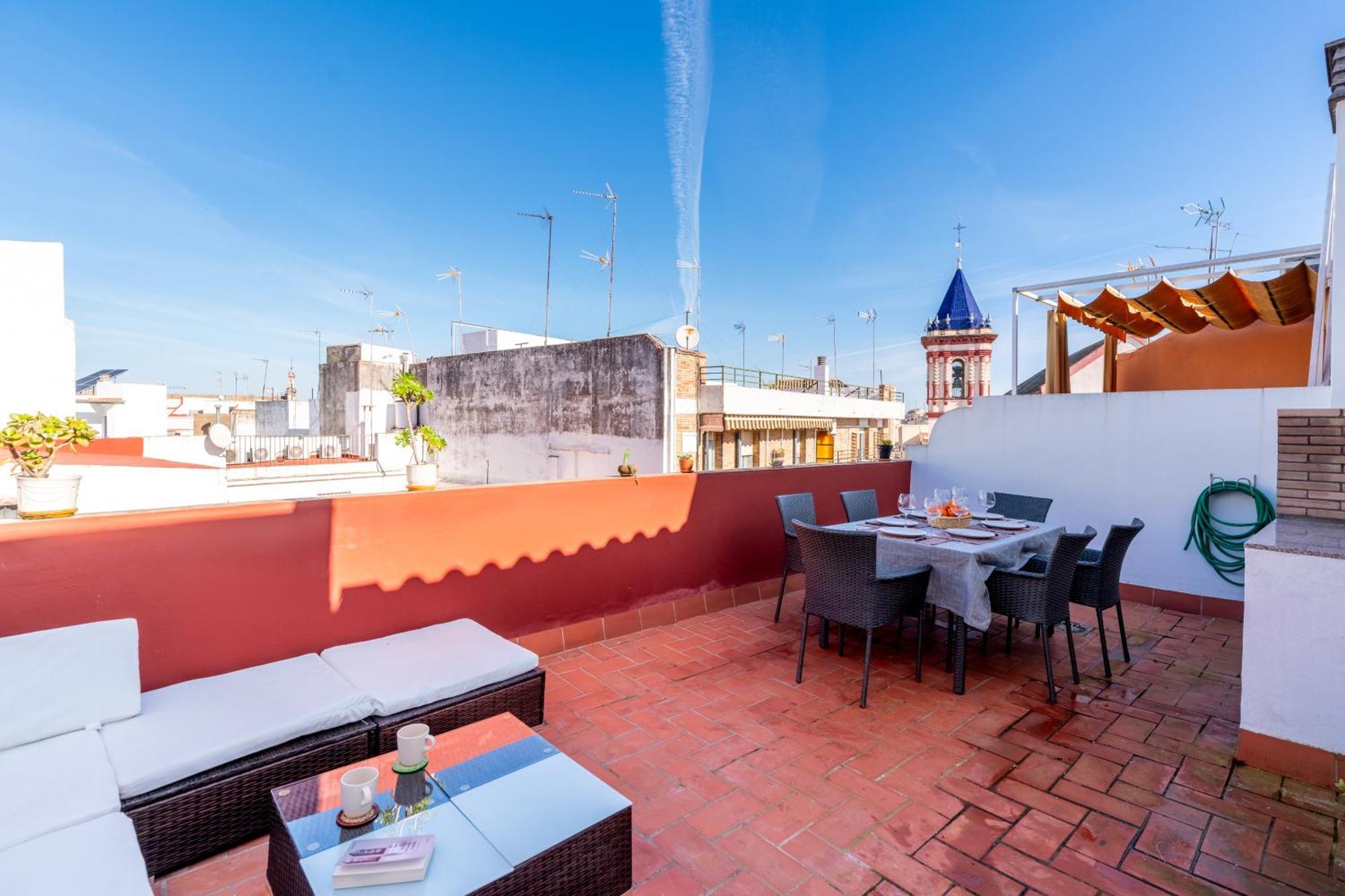 Holi-Rent Penthouse Penuelas Севиля Екстериор снимка